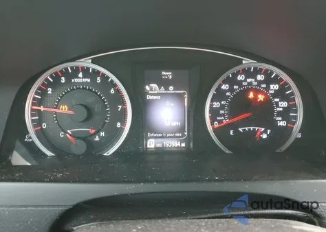 2015 Toyota Camry Le z USA, uszkodzony, nr VIN 4T1BF1FK8FU010648